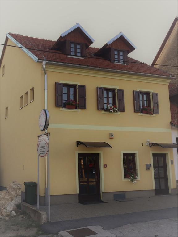 Apartments Petra Slunj Exterior foto