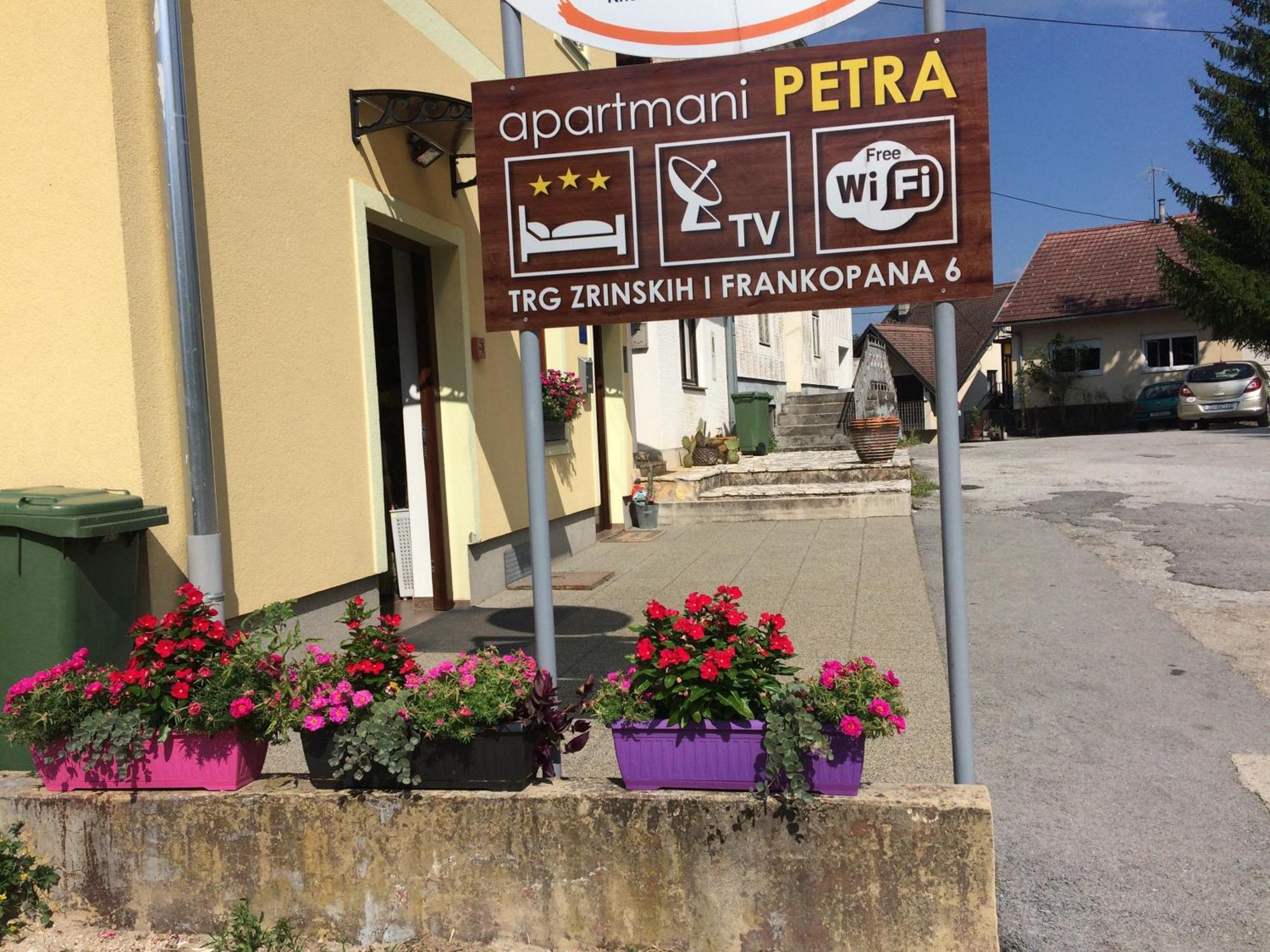 Apartments Petra Slunj Exterior foto
